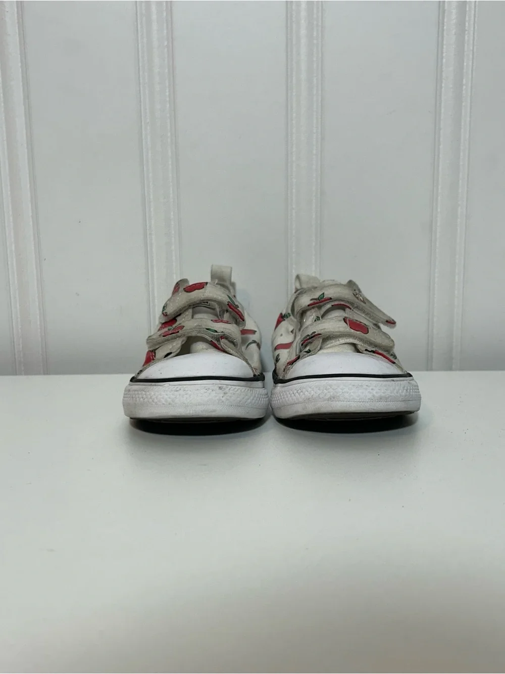 Converse ctas low strap Kids Apple Print Canvas Sneakers - White/Red